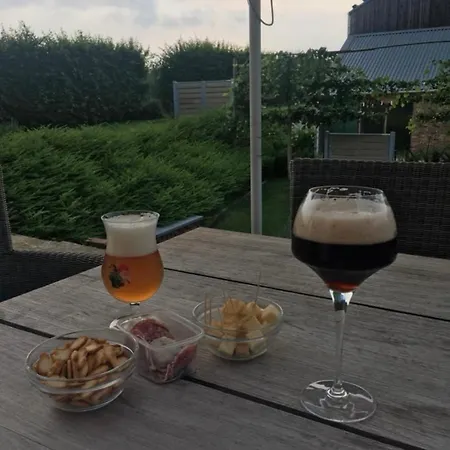 Semesterbostad De Boomgaard